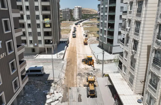 BÜYÜKŞEHİR'DEN KARAKÖPRÜ TRAFİĞİNİ RAHATLATACAK YENİ YOL