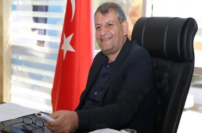CHP'li Tanal'dan Akçakale Belediye Başkanı Ayhan Hakkında 'İnsan Kaçakçılığı' İddiası: Resmi Belge Paylaşıldı