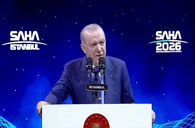 Cumhurbaşkanı Erdoğan’dan SAHA EXPO 2026’da Net Mesaj: "İstikbalimize Göz Dikenin Bileğini Bükeriz!"