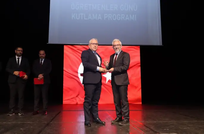 24 Kasım Öğretmenler Günü dolayısıyla kutlama programı düzenlendi