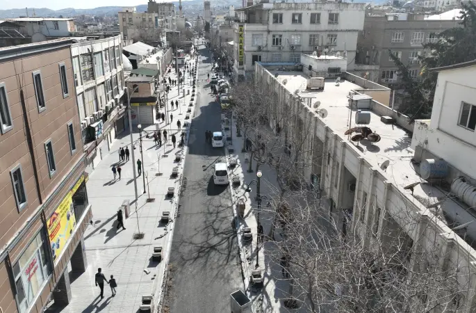 DİVANYOLU’NDA İLK ETAP ASFALT ÇALIŞMALARI TAMAMLANDI