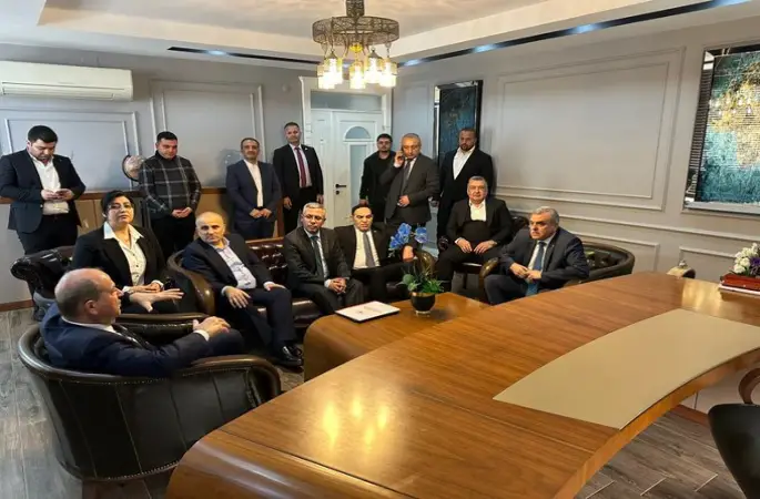 Ersin Tatar’dan Zeynel Abidin Beyazgül’e Ziyaret