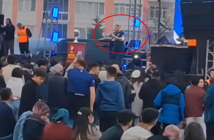 Fenerbahçe Taraftarından Hakkı Akkaya’ya "Kütahya" Tepkisi: "Orada Ne İşi Var?"