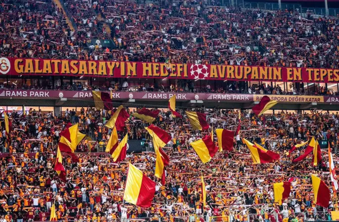 Galatasaray'da Kale Sil Baştan: Günay Güvenç Yolcu, Genç Eldivenler Göreve!