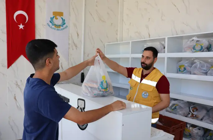 HALİLİYE’DE GLUTENSİZ EKMEK FIRINI BİNLERCE VATANDAŞIN İHTİYACINA YANIT VERİYOR