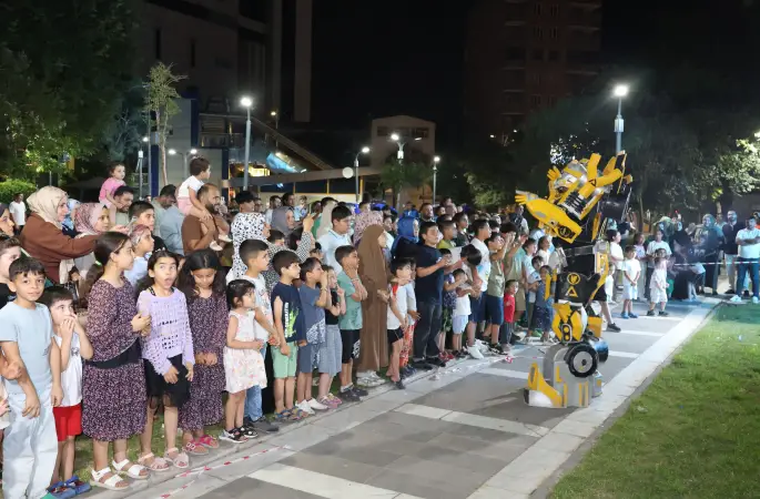 HALİLİYE’DE YAZ AKŞAMLARI KONSER VE ÇOCUK ŞENLİKLERİYLE ŞENLENİYOR