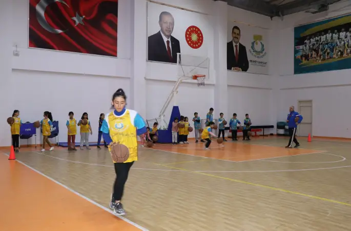 HALİLİYE’DE YAZ SPOR OKULLARI İÇİN KAYIT DÖNEMİ BAŞLADI