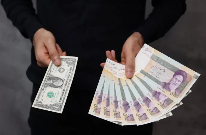 İran Riyali Çakıldı: Dolar Karşısında Tarihi Dip!