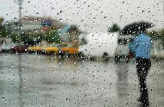 Meteoroloji Uyardı: O Bölgelerde Yaşayanlar Dikkat! Sağanak ve Gök Gürültüsü Geliyor