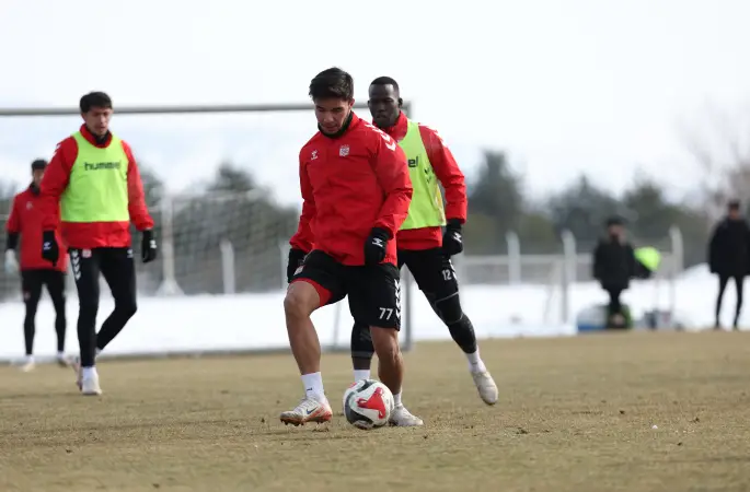 Özbelsan Sivasspor, Amedspor Maçı Hazırlıklarına Başladı – 21 Ocak