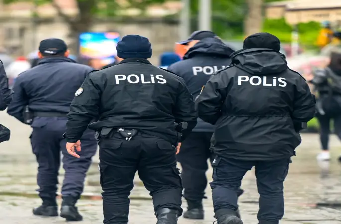 Polislerde Yeni Mesai Düzeni Gündemde: 12 Saat Görev, 36 Saat Dinlenme