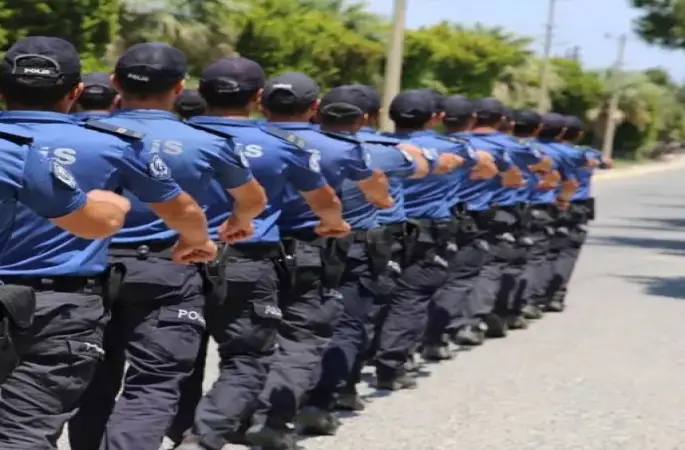 Polislerin Çalışma Sistemi Değişiyor: Yeni Düzenleme Yolda
