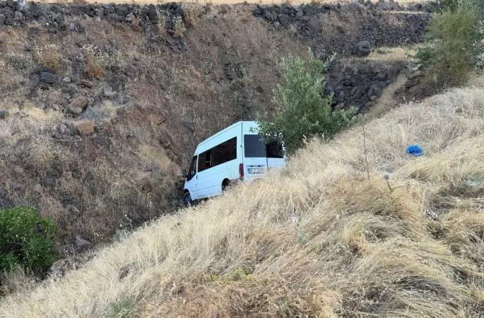 Şanlıurfa’da 3 Kişinin Öldüğü Feci Kazanın Görüntüleri Ortaya Çıktı!