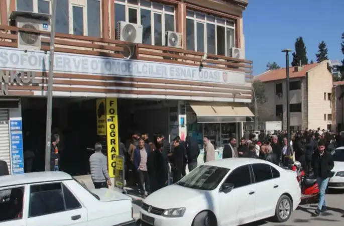 Şanlıurfa’da APP Plaka Kuyruğu