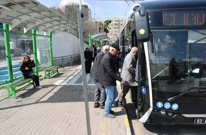 ŞANLIURFA’DA BAYRAM BOYUNCA TOPLU TAŞIMA ÜCRETSİZ