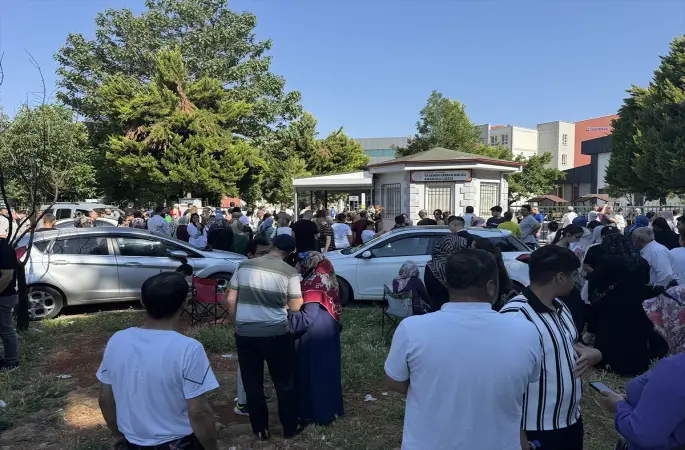 Şanlıurfa’da LGS Heyecanı: 27 Bini Aşkın Öğrenci Geleceği İçin Ter Döktü!