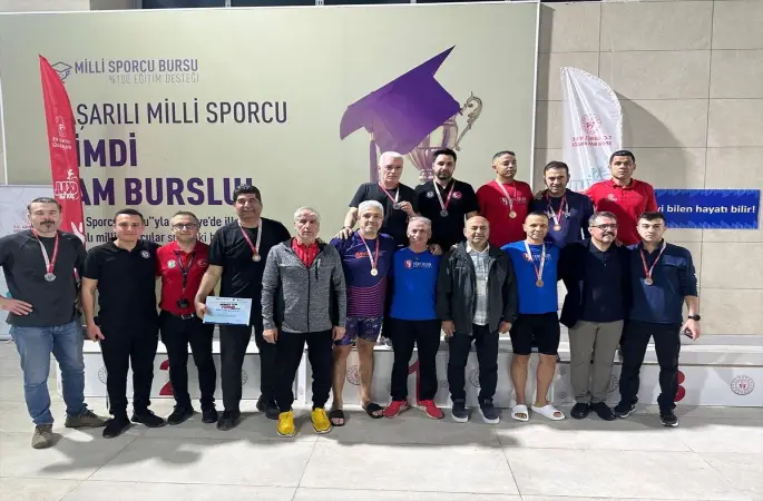 Şanlıurfa’da Yüzme Heyecanı: 8 İlden Sporcular Yarıştı