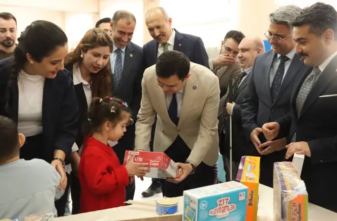 Şefik Güngör Özel Eğitim Uygulama Okulunda materyal dağıtımı ve Aile Çocuk Eğitim Merkezinde atölye açılışı gerçekleştirildi