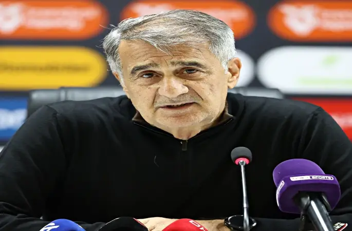 Şenol Güneş’ten Futbolun Sosyal Dokusuna Dair Çarpıcı Sözler: "Futbol, Ekonomik Durumu İyi Olmayan Çocukların Oyunudur"