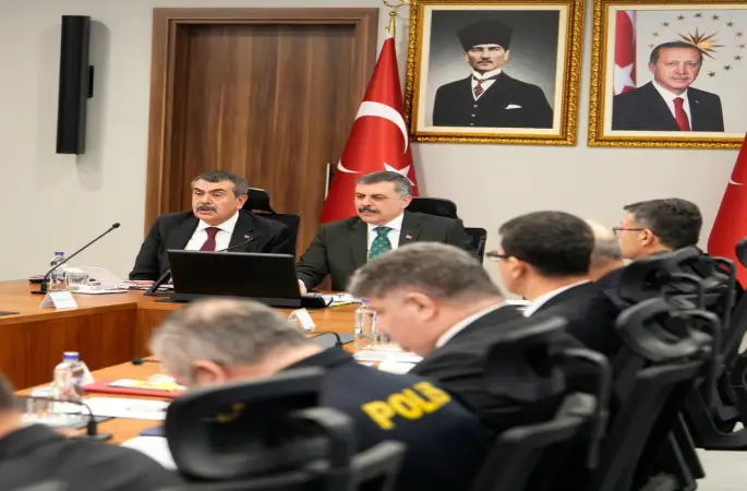 SON DAKİKA: Okullarda Güvenlik Seferberliği! İki Bakanlıktan Ortak Zirve