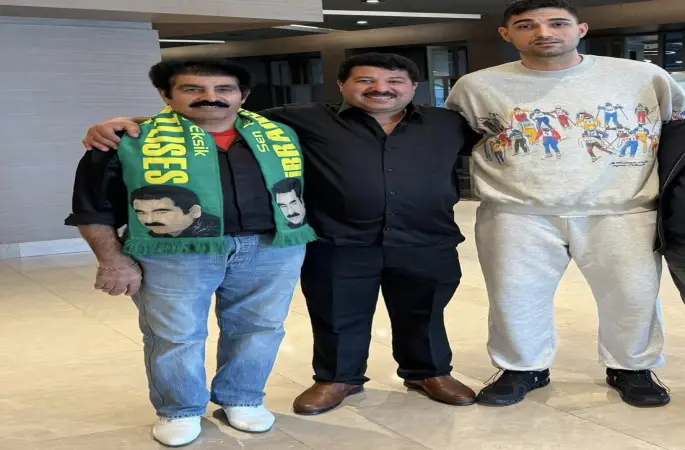 Tatlıses’e "İkizleri" Kadar Benzeyen Hemşehrilerinden Vefa Ziyareti