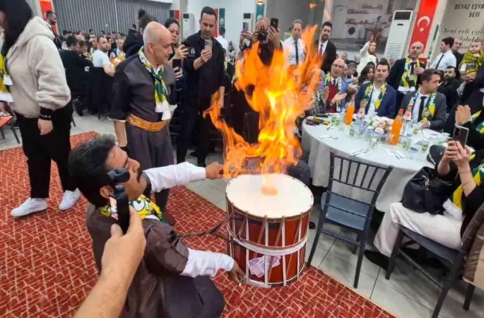 Tekirdağ’da Urfa Kültürüyle Coşkulu Gece: 1 Ton Çiğ Köfte Dağıtıldı