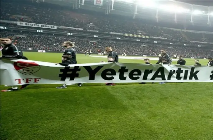 TFF’den Yeni Karar: Maç Öncesi Pankart Uygulaması Kaldırıldı!