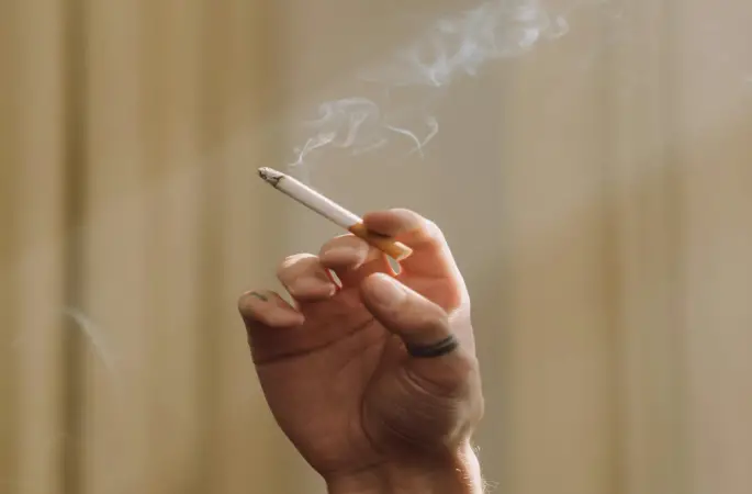 Türkiye’de sigaraya başlama yaşı 12’ye kadar düştü