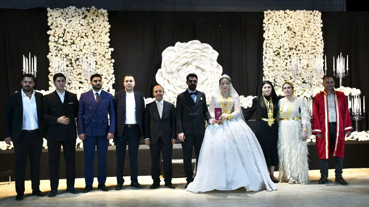 d-s-c-8104.webp