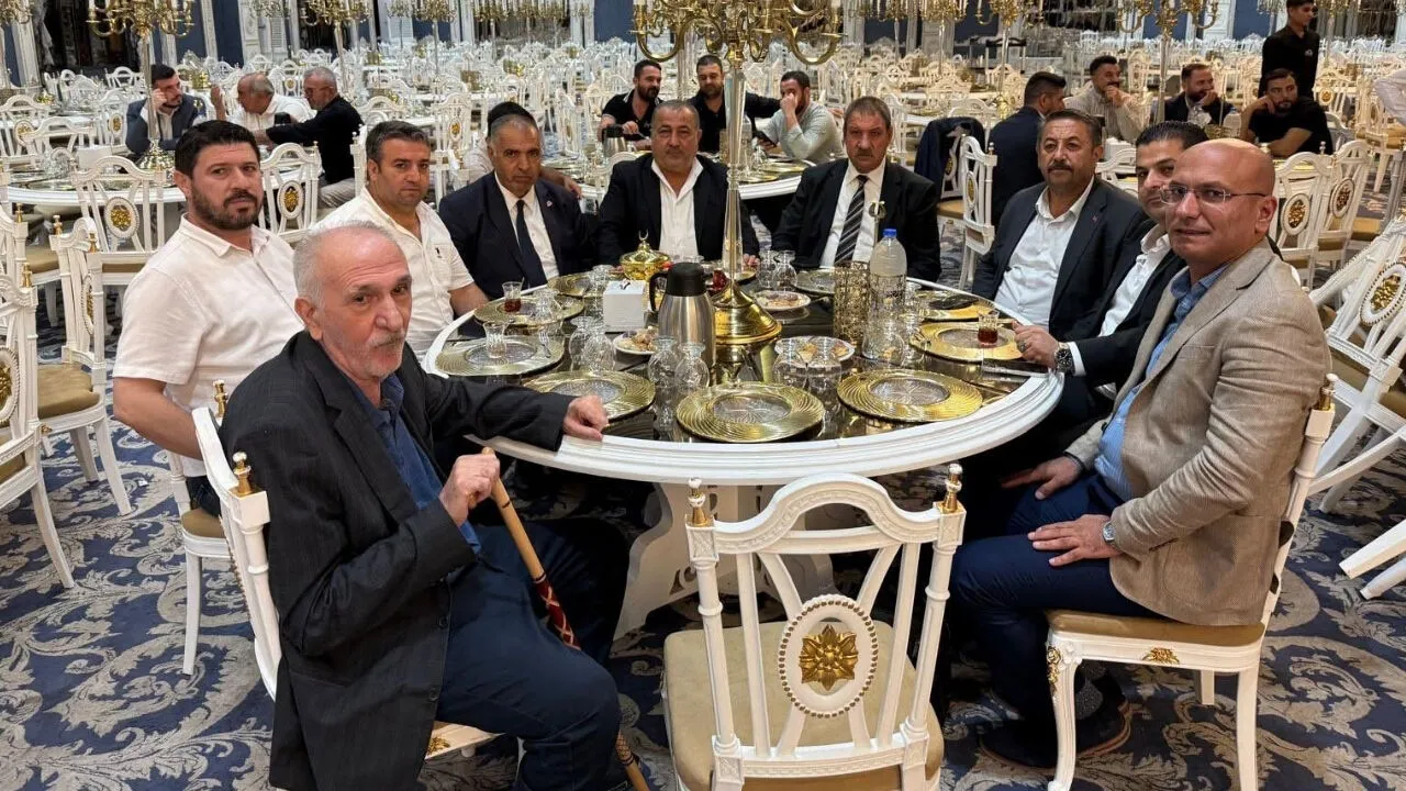 ahmet-yilmaz-ve-edibe-ozbulurun-mutlu-gunu-4.webp