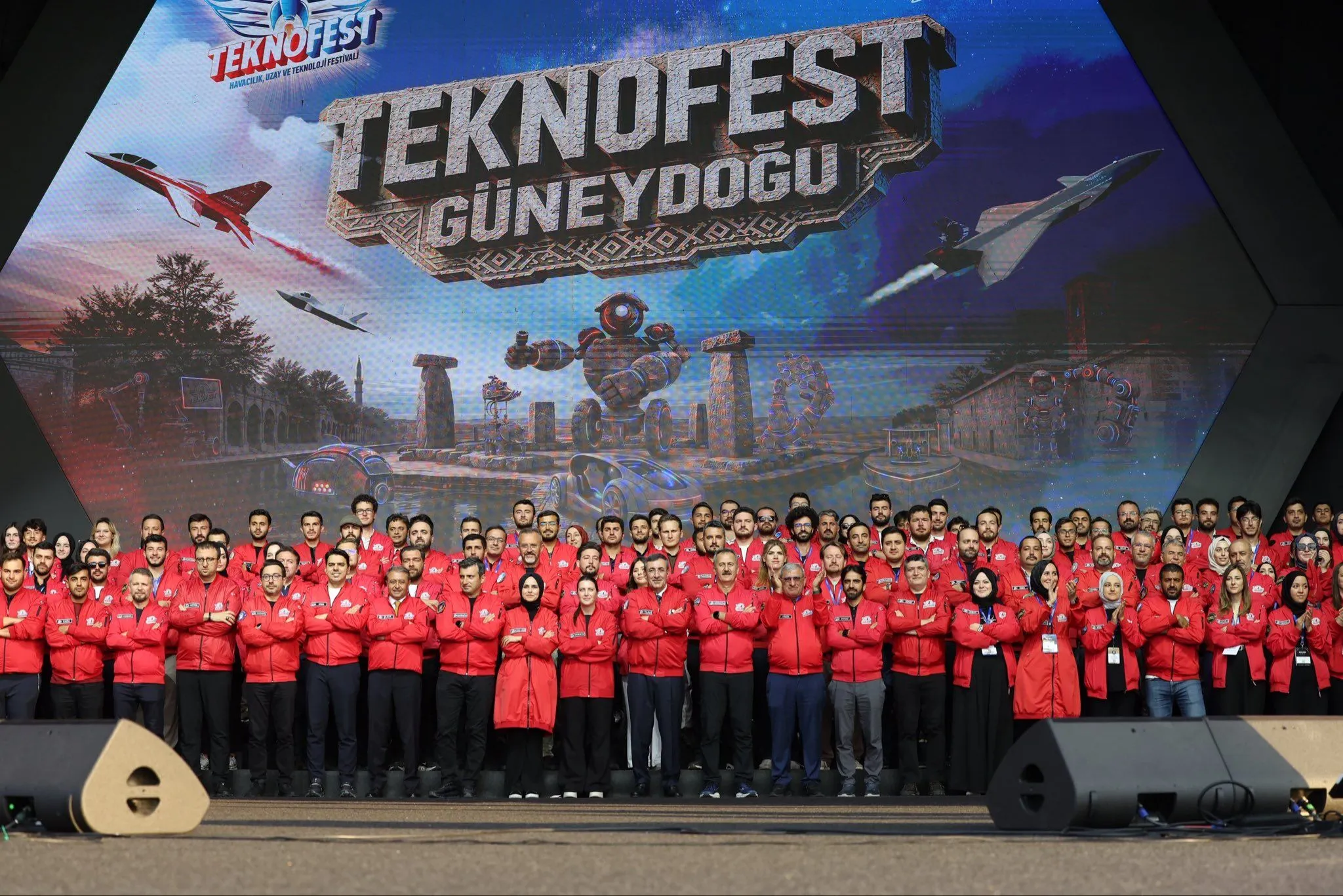 cevdet-yilmaz-sanliurfada-teknofest-guneydogunun-kapanisinda-konustu-3.webp