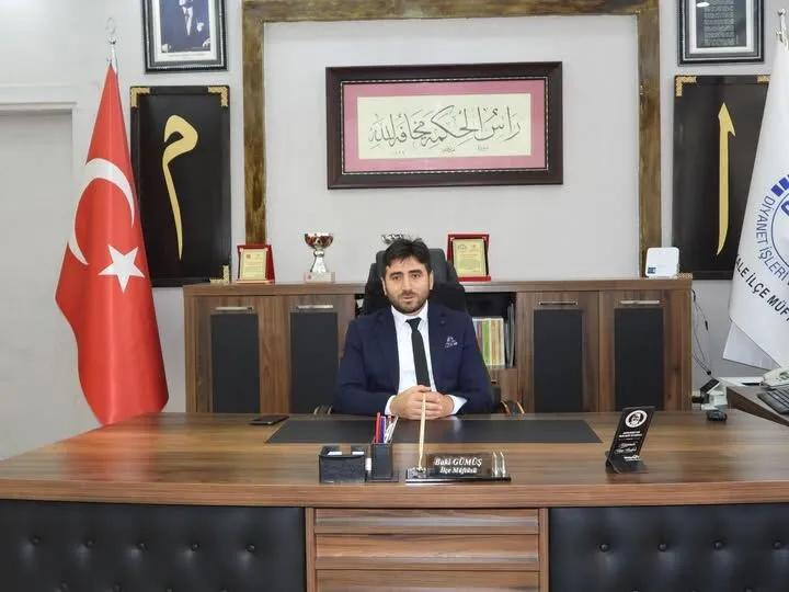 akcakale-ilce-muftusu-baki-gumus-gorevine-basladi.webp