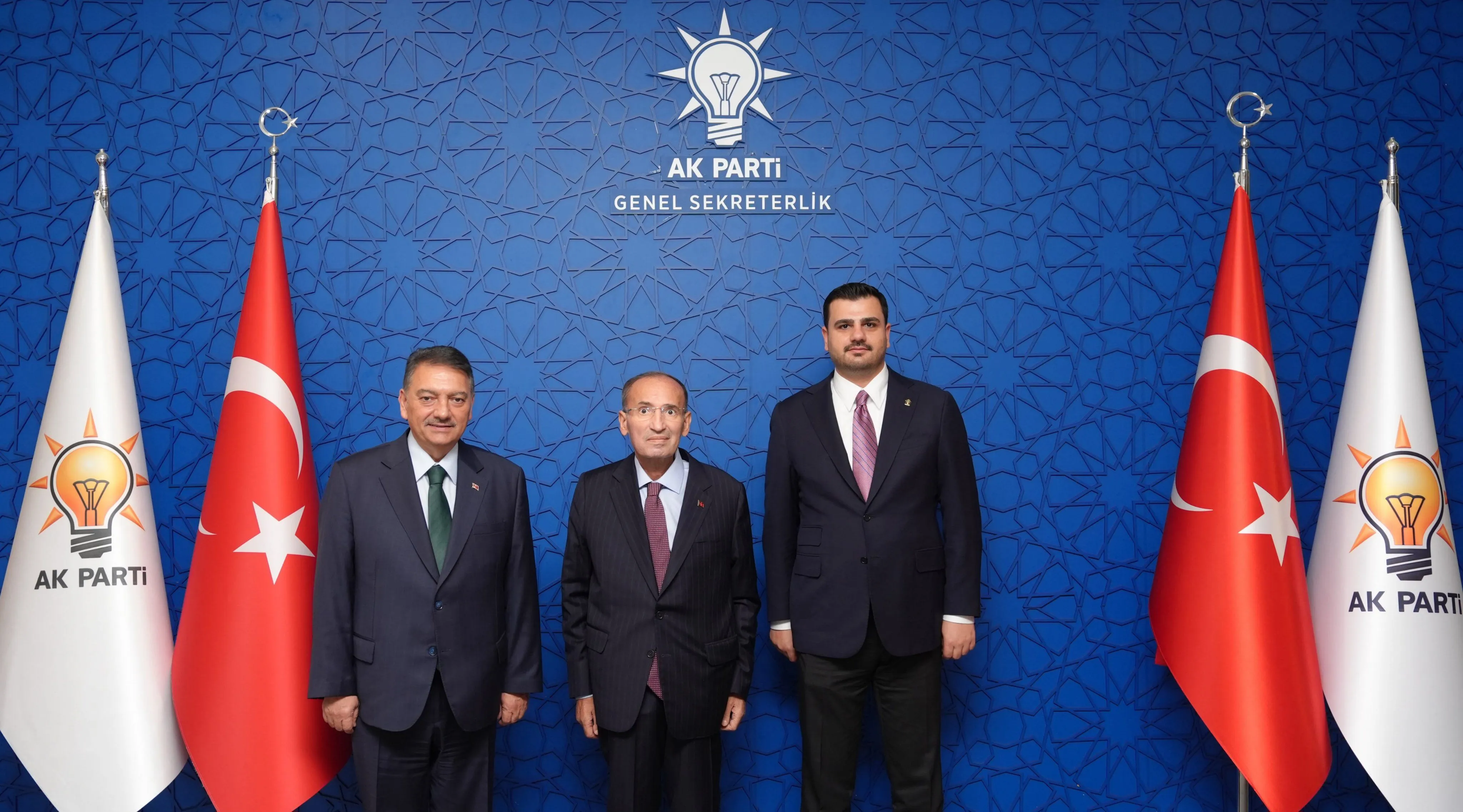 sanliurfa-milletvekili-bekir-bozdag-ak-parti-genel-baskan-danismanligi-gorevine-getirilmesi-dolayisiyla-cumhurbaskani-ve-ak-parti-genel-baskani-recep-tayyip-erdogana-tesekkur-etti-1.webp