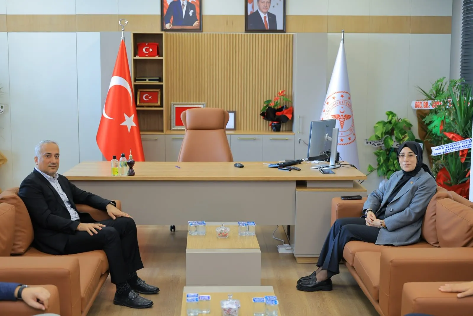milletvekili-yazmaci-sehir-hastanesi-ziyareti-gerceklestirdi.webp