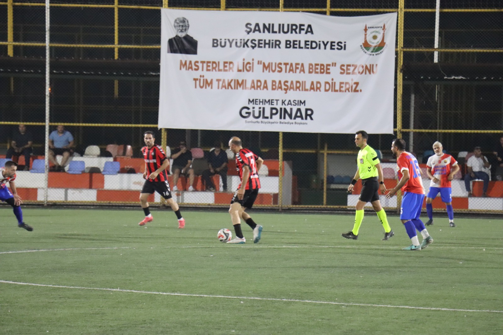 35 YAŞ ÜSTÜ MASTERLER FUTBOL TURNUVASI YARI FİNAL KARŞILAŞMALARI BAŞLADI - 2