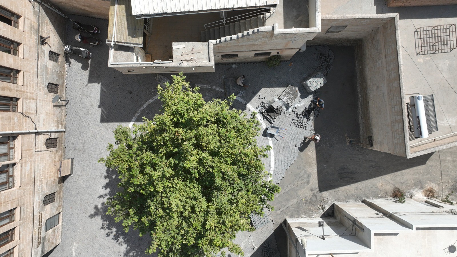 ŞANLIURFA’DA 58 MEYDANI YENİ YÜZÜNE KAVUŞUYOR - 5