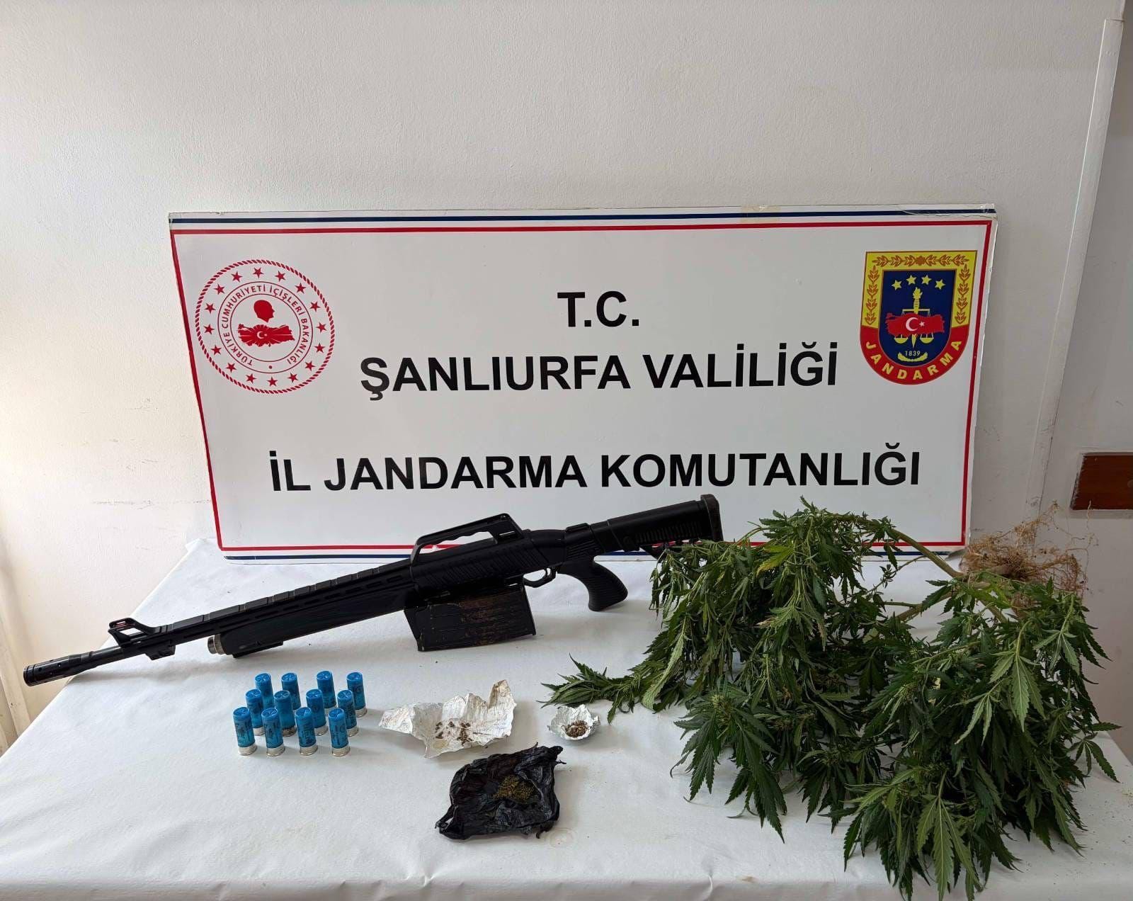Jandarmadan 3 İlçede Narkotik Operasyonu: 5 Şüpheli Yakalandı - 2