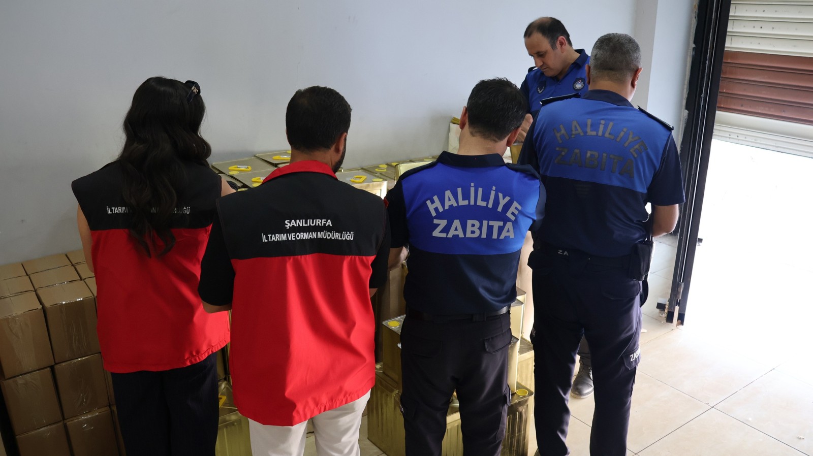 HALİLİYE BELEDİYESİ’NDEN DENETİM: 875 KİLO SADE YAĞA EL KONULDU - 3