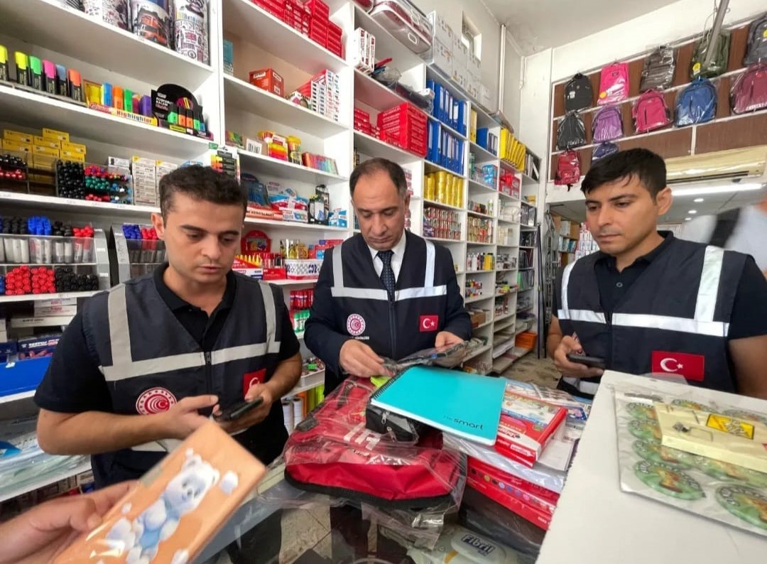 ŞANLIURFA’DA SIKI DENETİM: 16 BİN ÜRÜN KONTROL EDİLDİ - 1