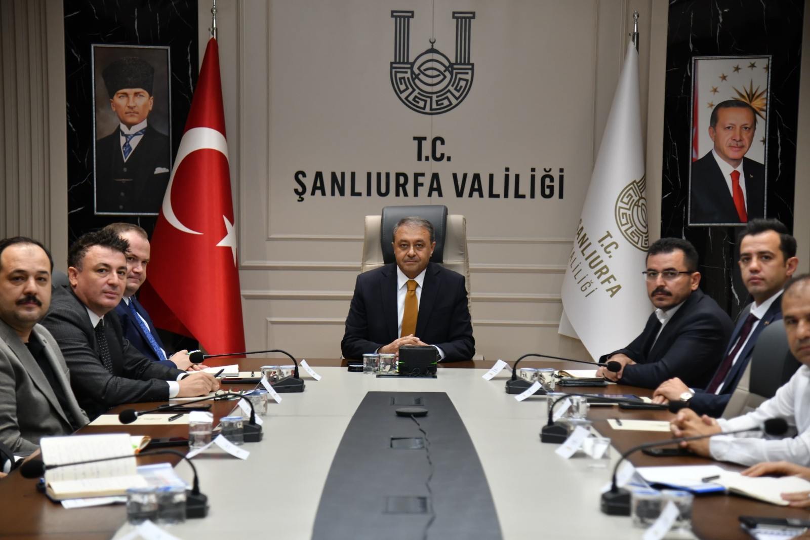Şanlıurfa’da Ulaşım Yatırımları Masaya Yatırıldı: Vali Şıldak Başkanlığında Koordinasyon Toplantısı - 2