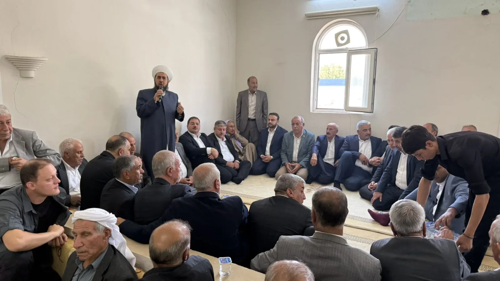 Haliliye’de Husumet Son Buldu: Kırmızı Ailesi Barışla Bir Araya Geldi - 1