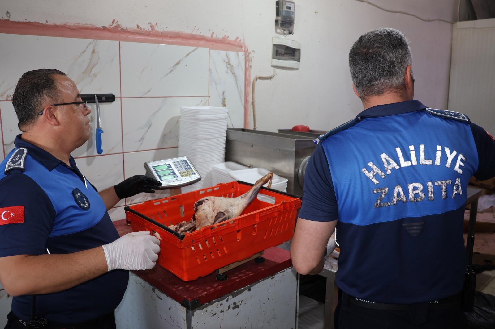Haliliye’de Halk Sağlığı Denetimi: 315 Kilo Bozuk Ete El Konuldu - 2