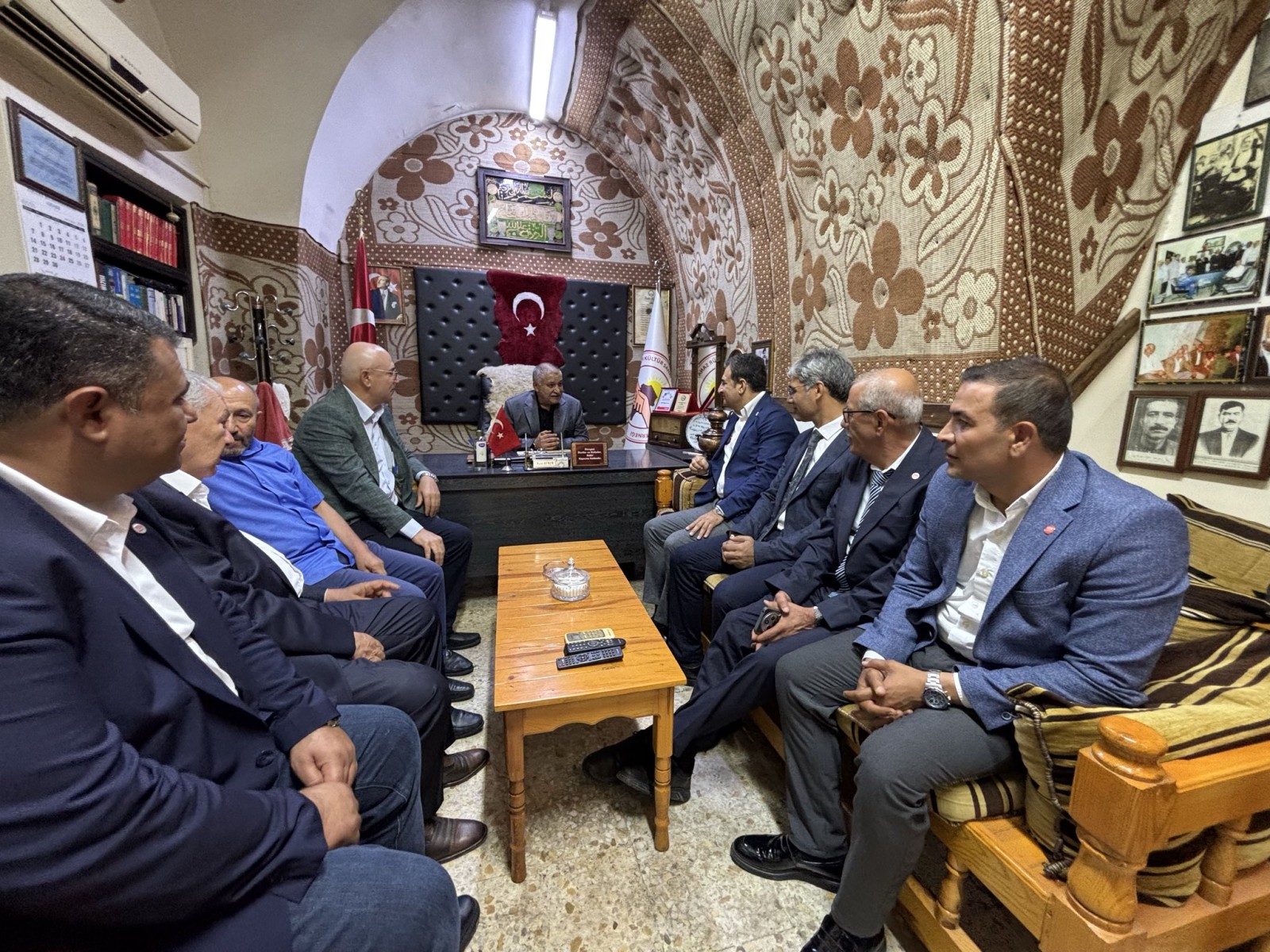 CHP’li Mahmut Tanal Balıklıgöl’de Esnaf Duasına Katıldı - 1