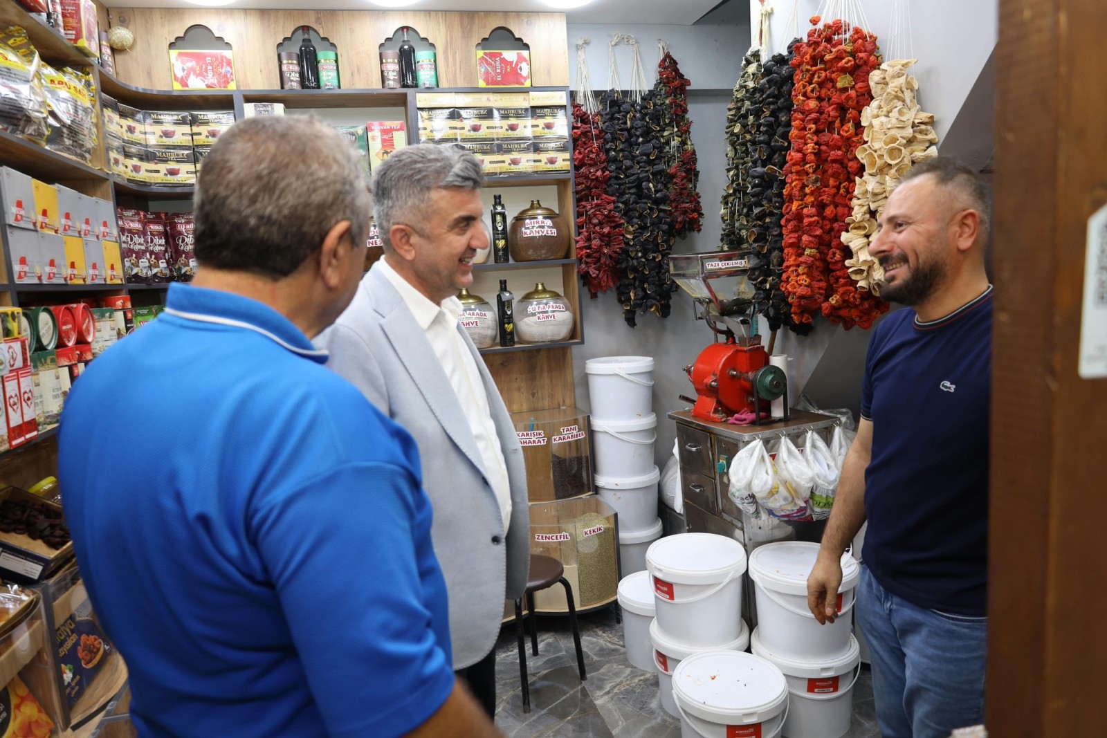 Nereden Geliyorsun? Dondurmacı Zeki’den Nereye Gidiyorsun? Dondurmacı Zeki’ye! - 3