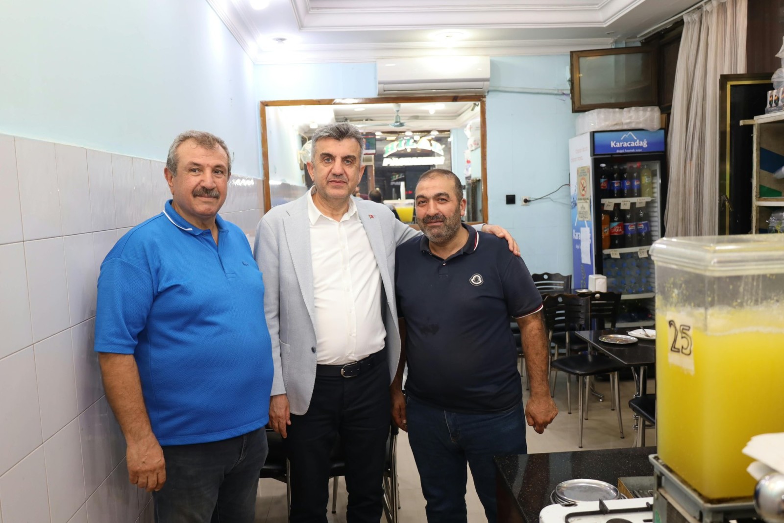 Nereden Geliyorsun? Dondurmacı Zeki’den Nereye Gidiyorsun? Dondurmacı Zeki’ye! - 4