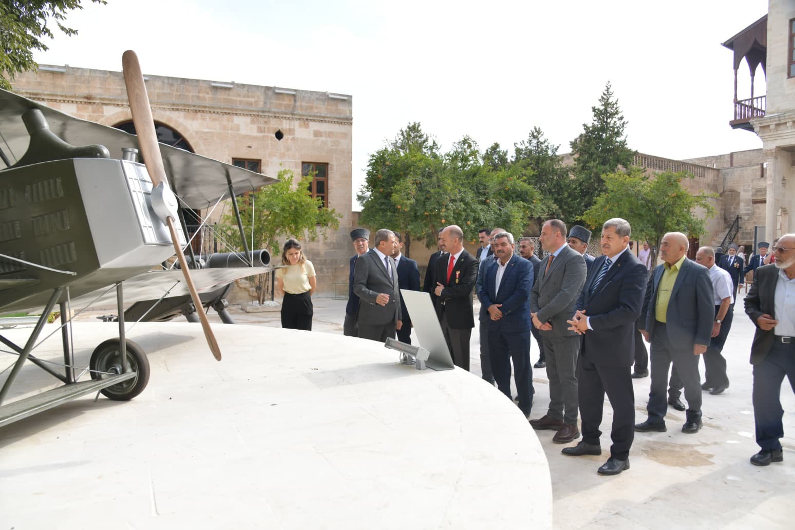 Kurtuluş Müzesinin ilk ziyaretçileri şehit aileleri ve gaziler - 7