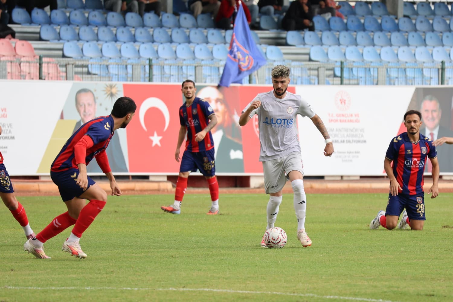 Karaköprü Belediyespor Deplasmanda Güldü: 2-1 - 4