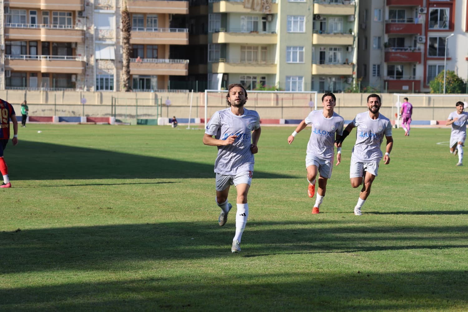 Karaköprü Belediyespor Deplasmanda Güldü: 2-1 - 6