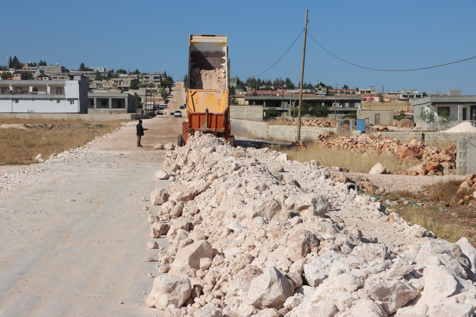 Şanlıurfa’da 4 İlçeyi Bağlayan Yol Yenileniyor - 1