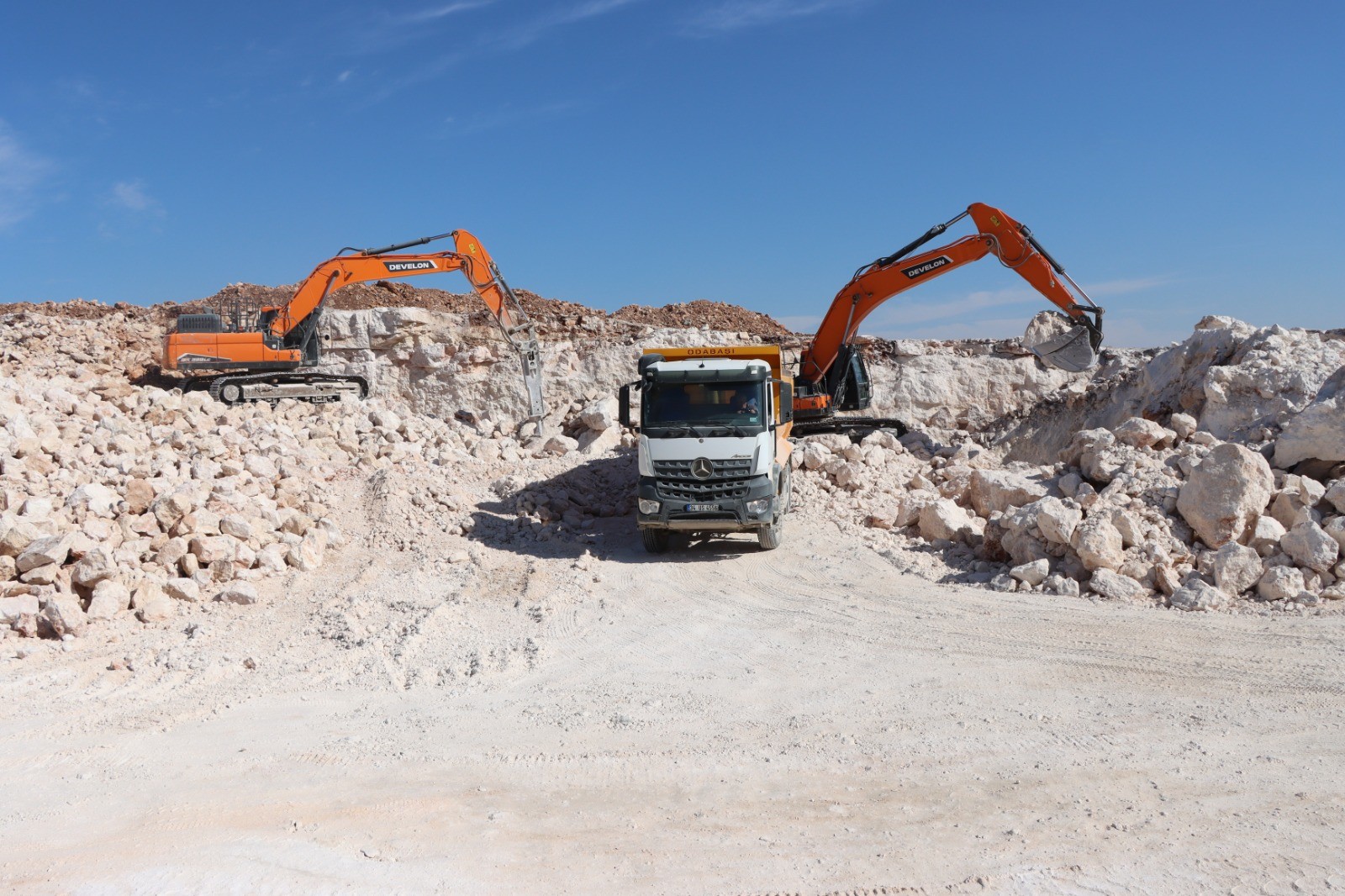 Şanlıurfa’da 4 İlçeyi Bağlayan Yol Yenileniyor - 4